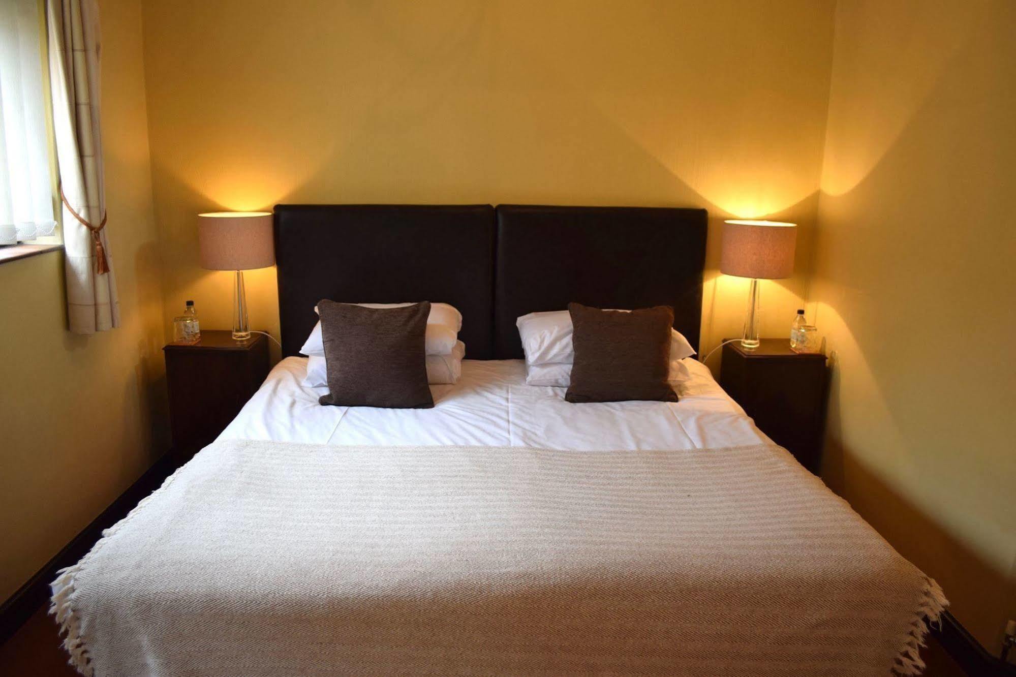 Hotel At The Farmhouse Hunters Hall Dereham Exteriér fotografie